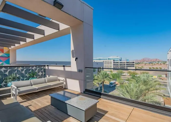Apartamento Stylish 1bd - Pool, Gym, Parking, W-d - Sleeps 4