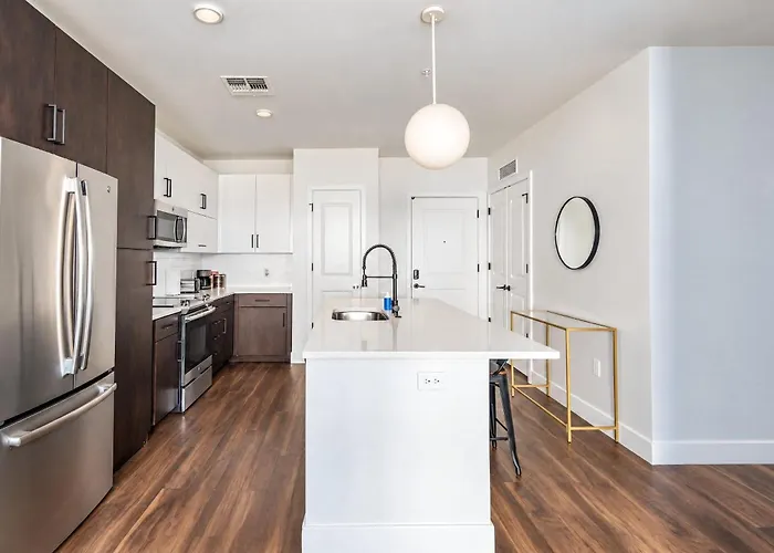Stylish 1bd - Pool, Gym, Parking, W-d - Sleeps 4 Apartamento *